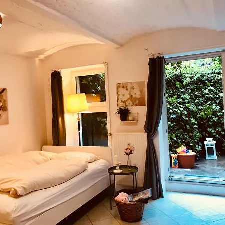 City Hideaway With Terrace Apartamento